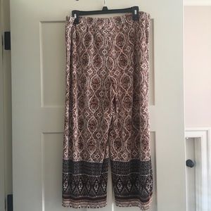 Susan Graver Wide leg crop pants